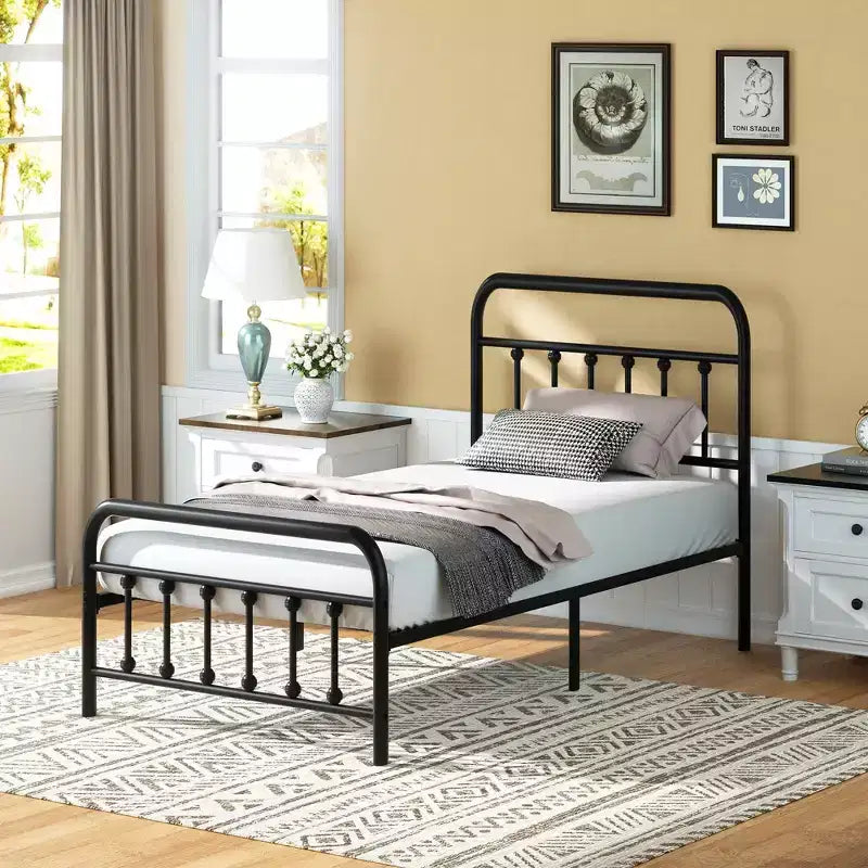 Struttura letto a piattaforma in metallo per materasso singolo con testiera e pediera, base a doghe in acciaio, spazio contenitivo sotto il letto, nessun box spring necessario, nero