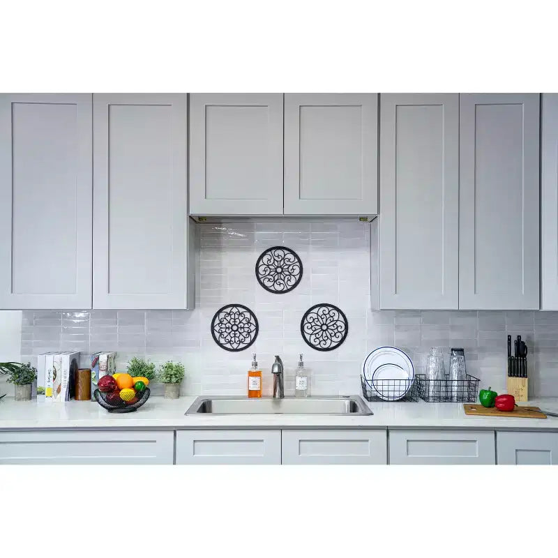 Base Cucina Shaker 24 L x 18 A x 12 P, telaio in legno massello, vernice a base d'acqua a basso contenuto di VOC, chiusura ammortizzata, RTA, Grigio Tortora