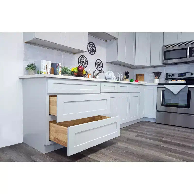 Base Cucina Shaker 24 L x 18 A x 12 P, telaio in legno massello, vernice a base d'acqua a basso contenuto di VOC, chiusura ammortizzata, RTA, Grigio Tortora