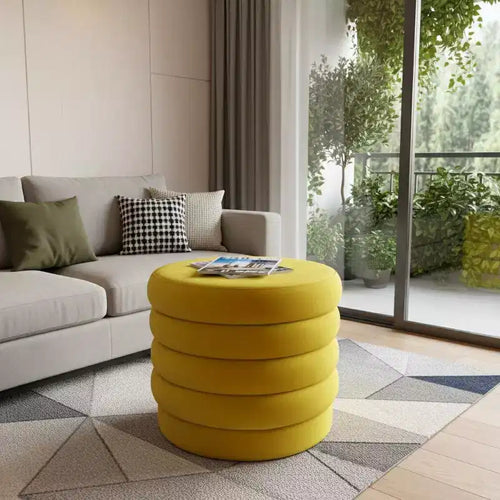 21 Pouf/tavolino rotondo capitonné in velluto giallo